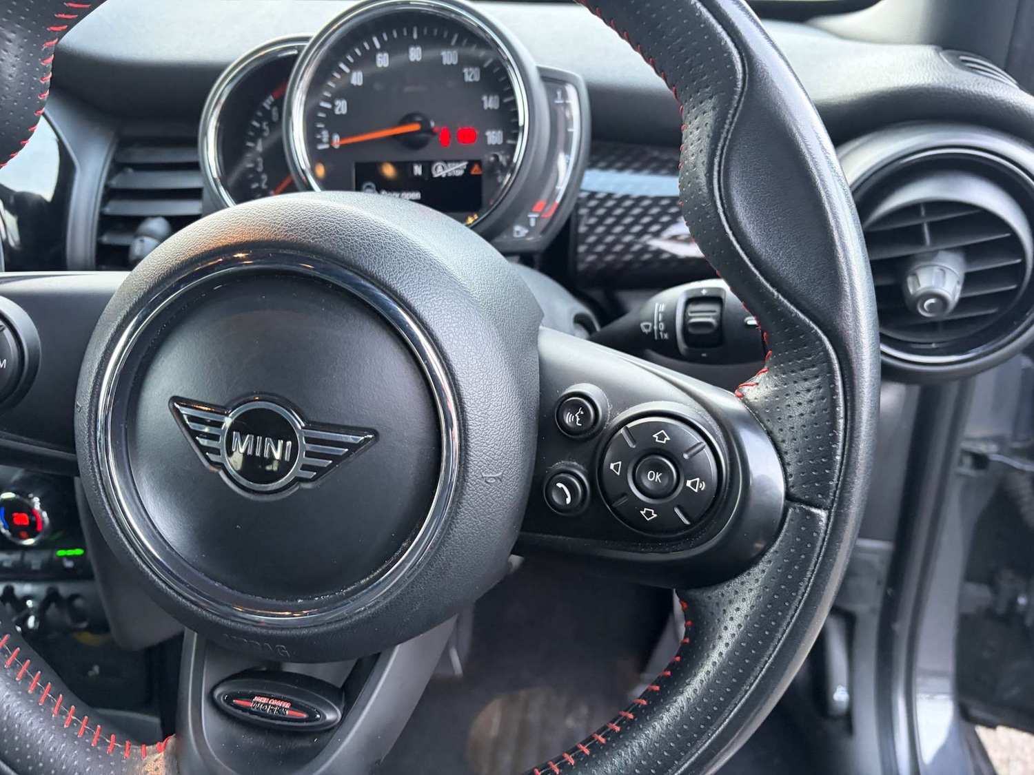 Used MINI Hatch 2019 for sale - 77313745: Photo 41