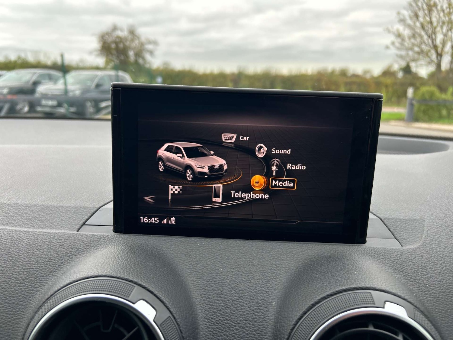 Used Audi Q2 2017 for sale - 77189552: Photo 53