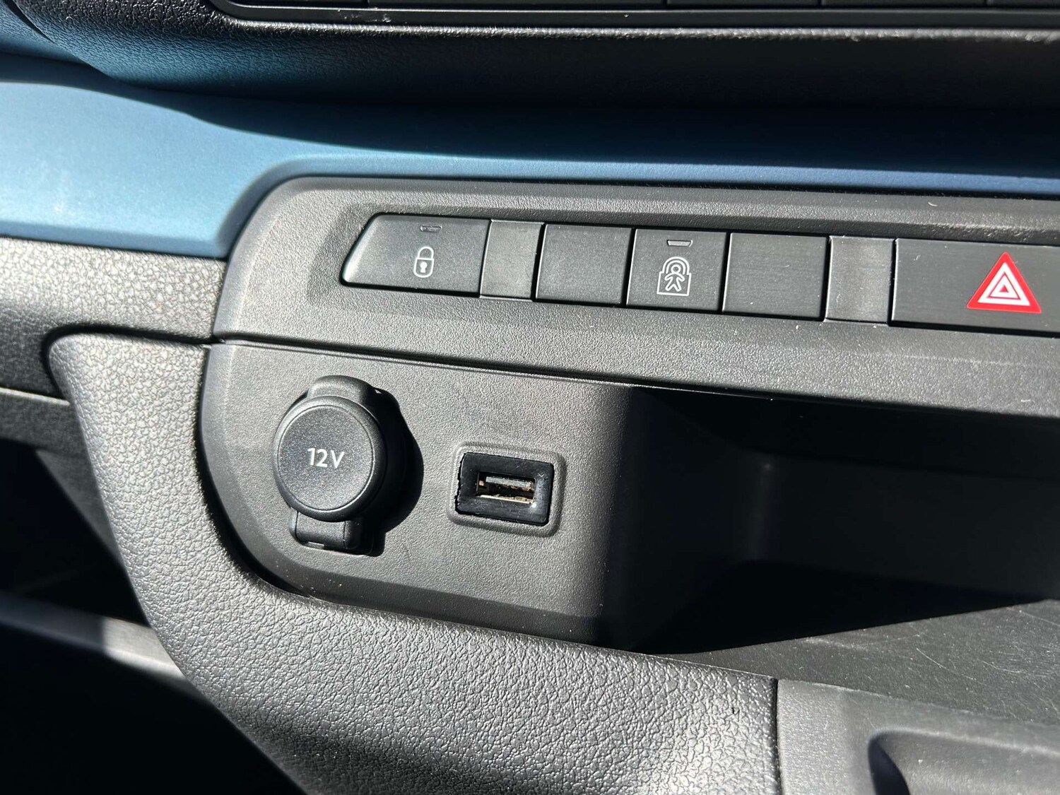 Used Peugeot Traveller 2019 for sale - 76115769: Photo 49