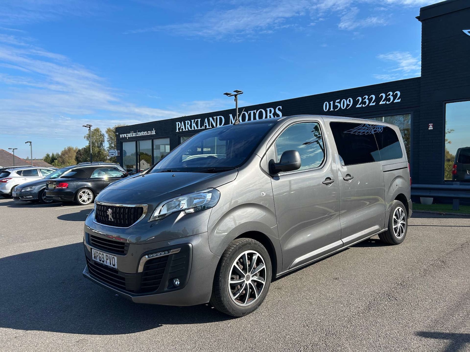Used Peugeot Traveller 2019 for sale - 76115769: Photo 5