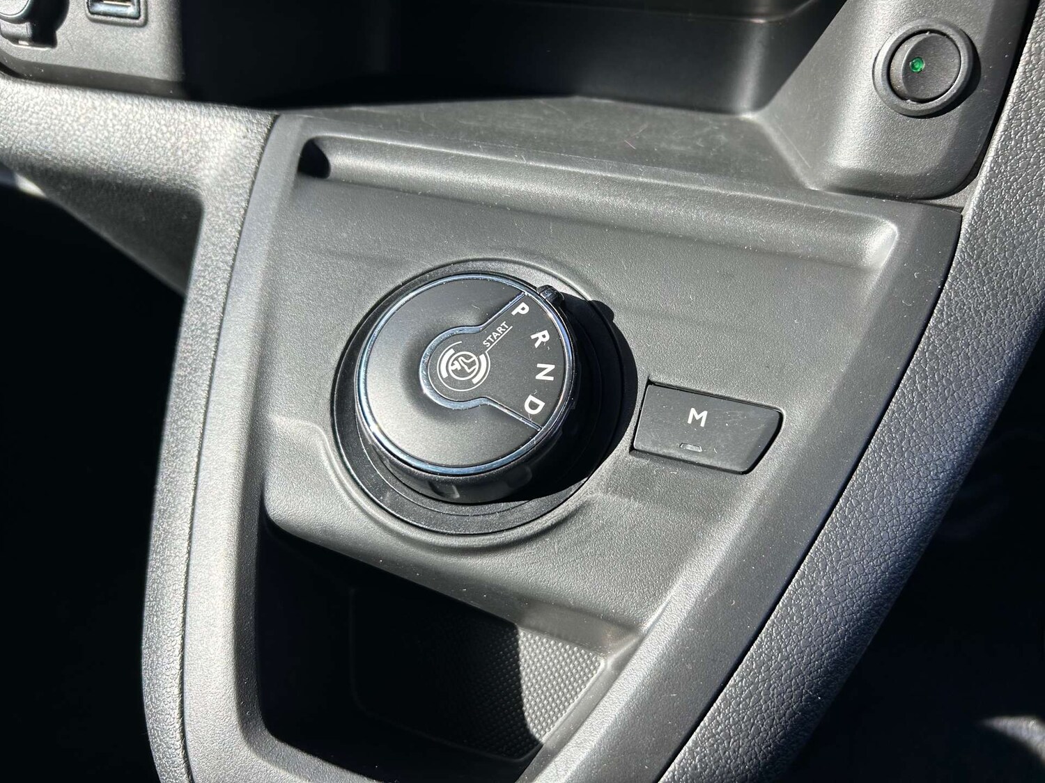 Used Peugeot Traveller 2019 for sale - 76115769: Photo 50