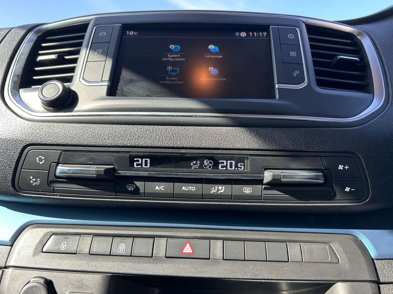 Used Peugeot Traveller 2019 for sale - 76115769: Photo 52