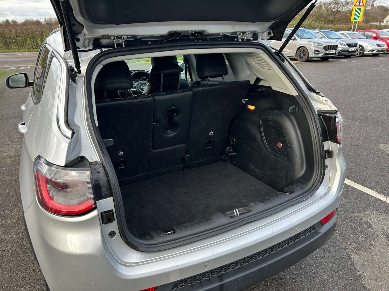 Used Jeep Compass 2019 for sale - 77591912: Photo 35