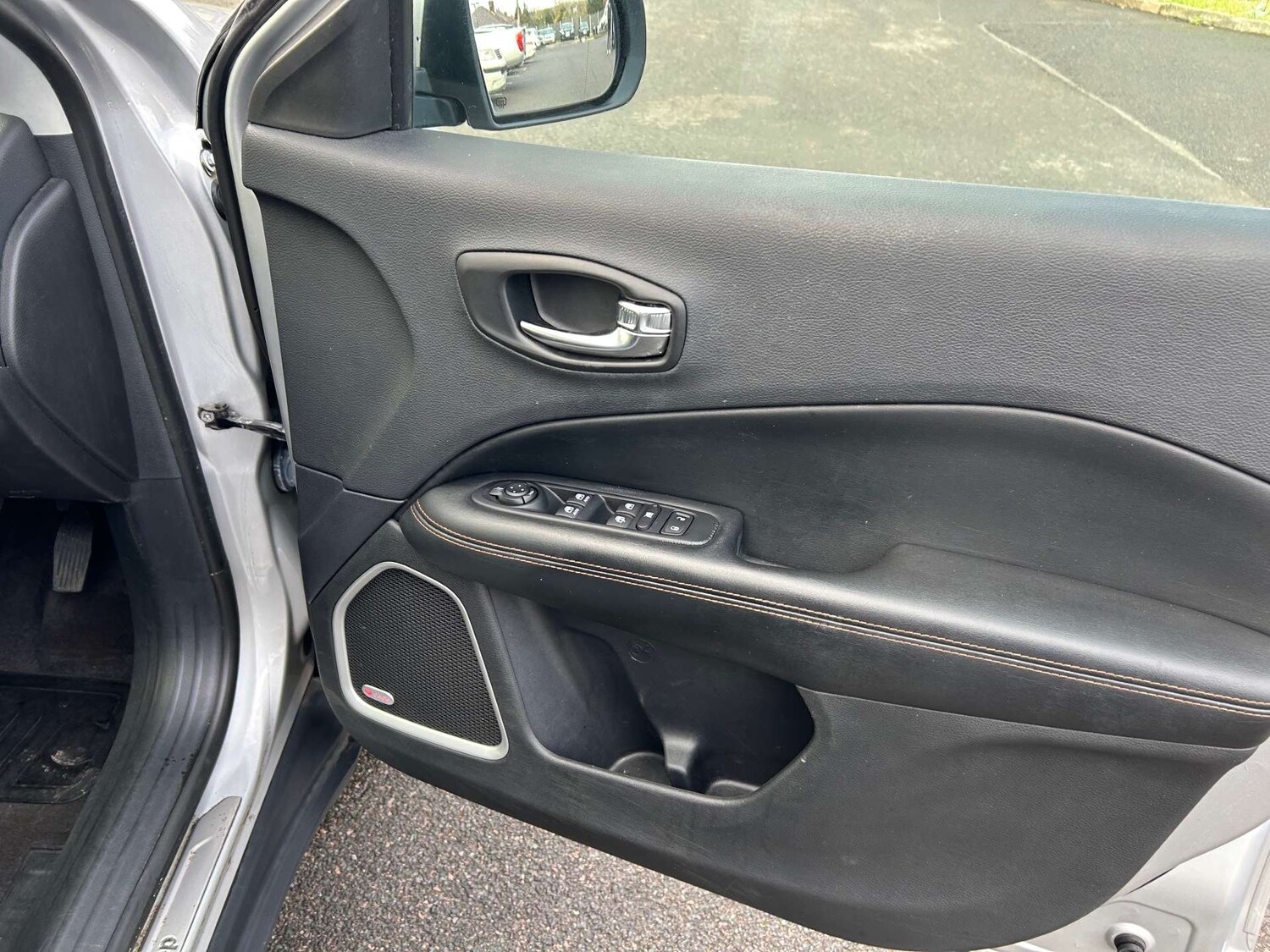 Used Jeep Compass 2019 for sale - 77591912: Photo 39