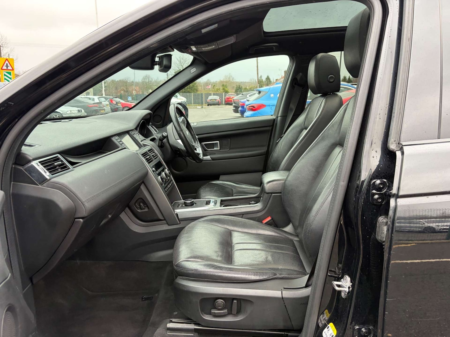 Used Land Rover Discovery Sport 2019 for sale - 77953355: Photo 15