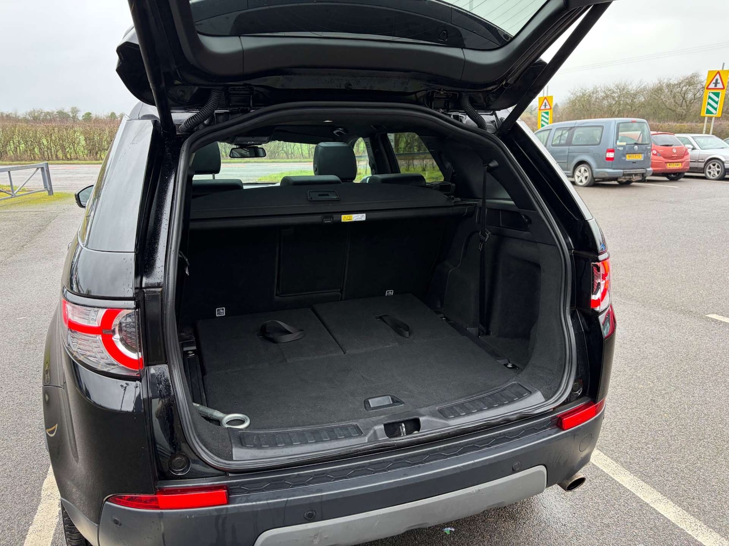 Used Land Rover Discovery Sport 2019 for sale - 77953355: Photo 26