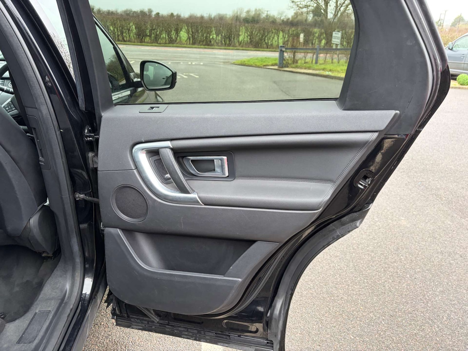 Used Land Rover Discovery Sport 2019 for sale - 77953355: Photo 30