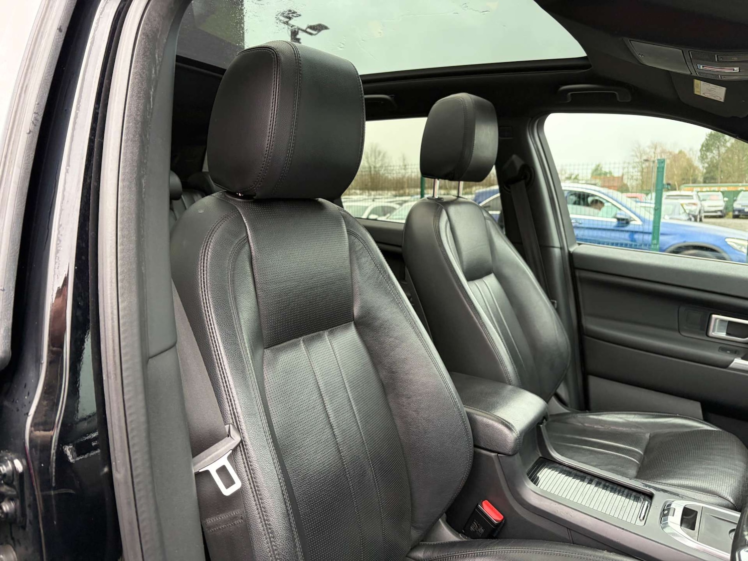 Used Land Rover Discovery Sport 2019 for sale - 77953355: Photo 41