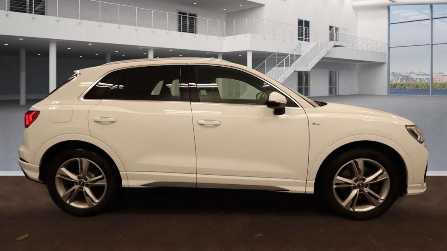 Used Audi Q3 2019 for sale - 76222999: Photo 6
