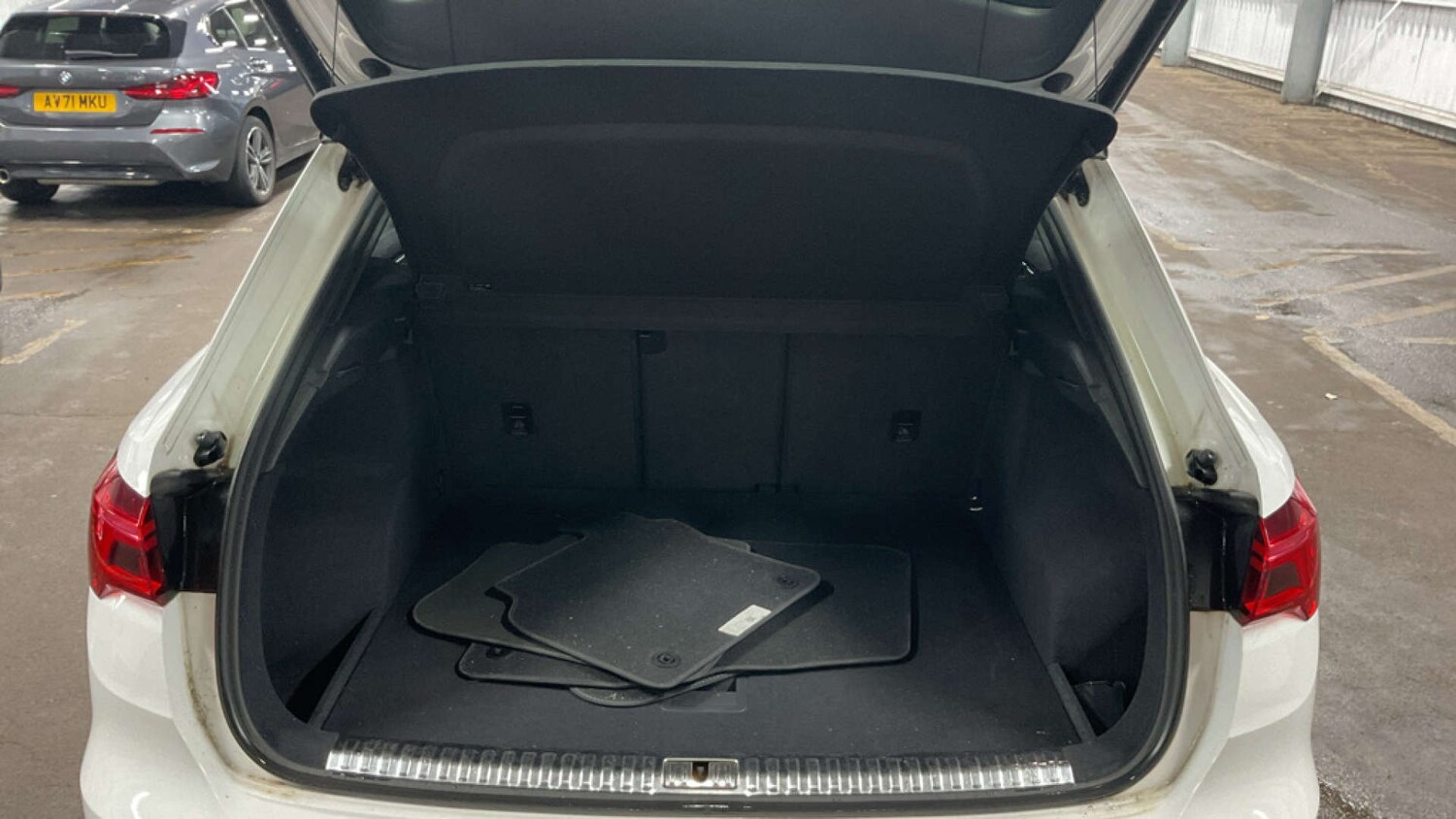 Used Audi Q3 2019 for sale - 76222999: Photo 8