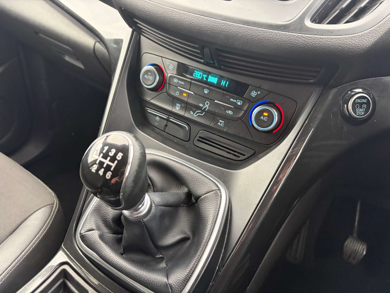 Used Ford Kuga 2018 for sale - 76959824: Photo 44