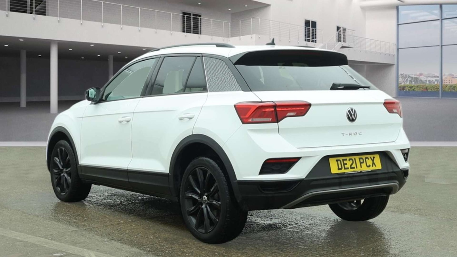 Used Volkswagen T-Roc 2021 for sale - 78014272: Photo 4