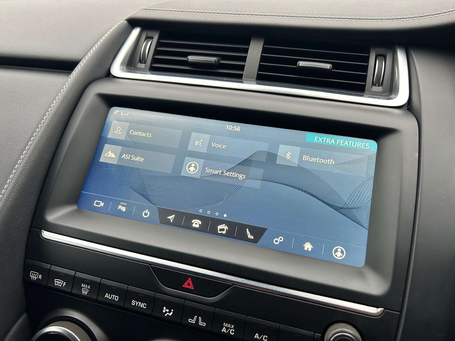 Used Jaguar E-Pace 2018 for sale - 77283177: Photo 57