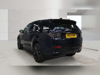 Used Land Rover Discovery Sport 2021 for sale - 79442703: Photo