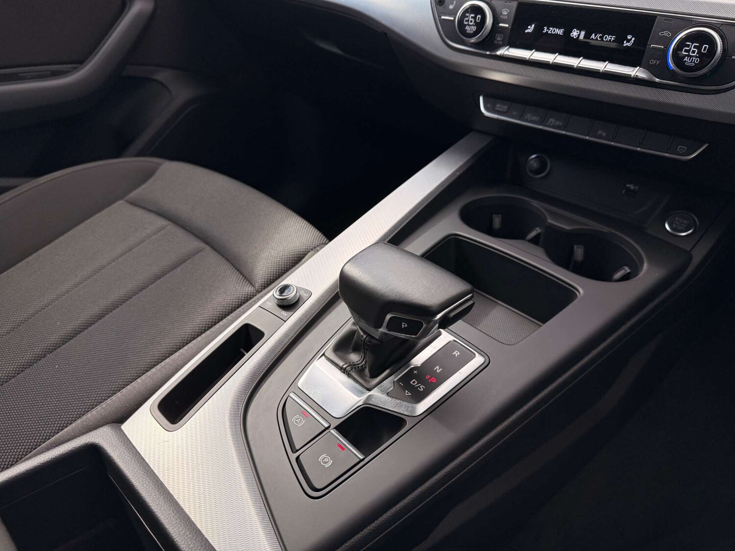 Used Audi A4 2022 for sale - 75895874: Photo 8