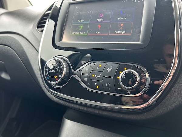 Used Renault Captur 2017 for sale - 76280382: Photo 22