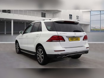 Used Mercedes-Benz GLE 2017 for sale - 77613785: Photo