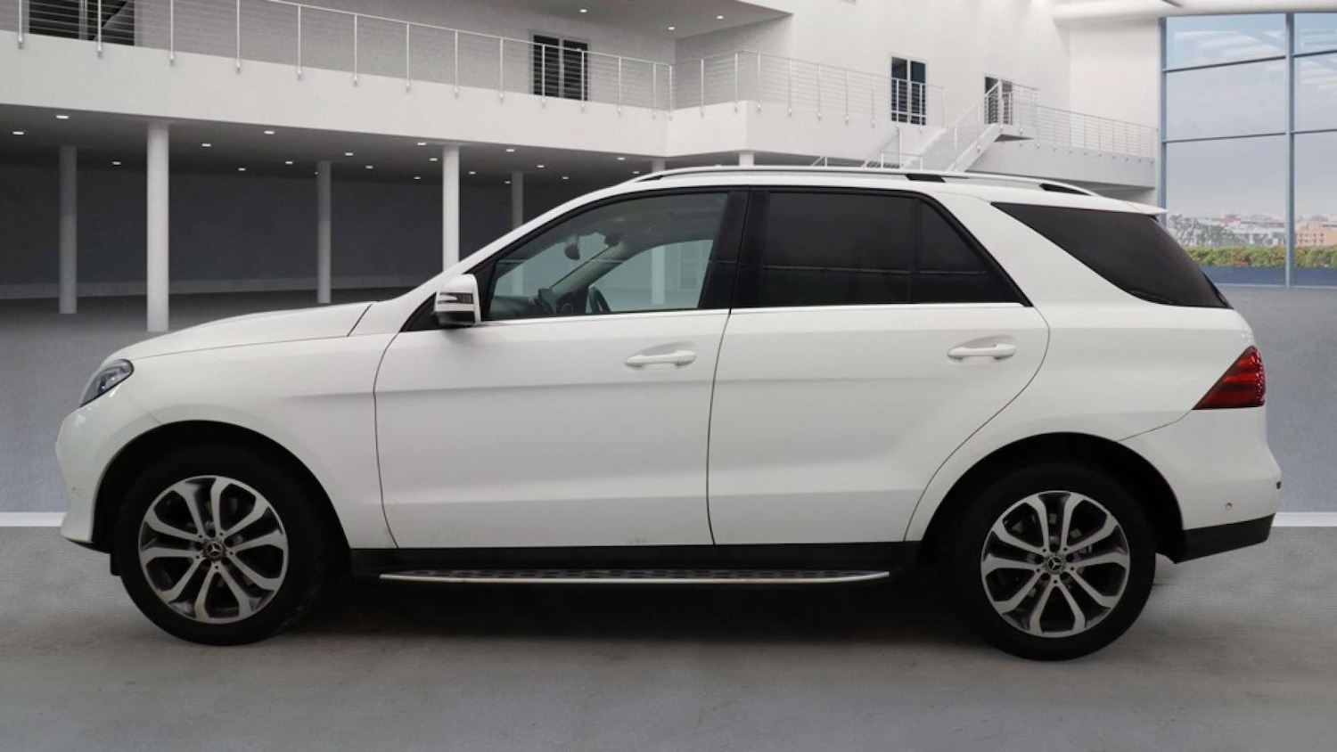 Used Mercedes-Benz GLE 2017 for sale - 77613785: Photo 7