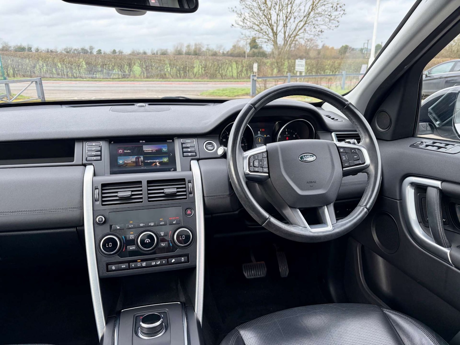 Used Land Rover Discovery Sport 2019 for sale - 77797075: Photo 2