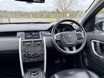 Used Land Rover Discovery Sport 2019 for sale - 77797075: Photo