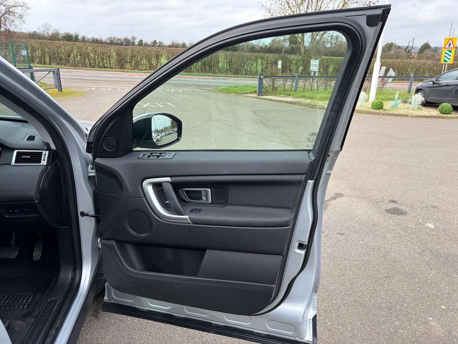 Used Land Rover Discovery Sport 2019 for sale - 77797075: Photo 39