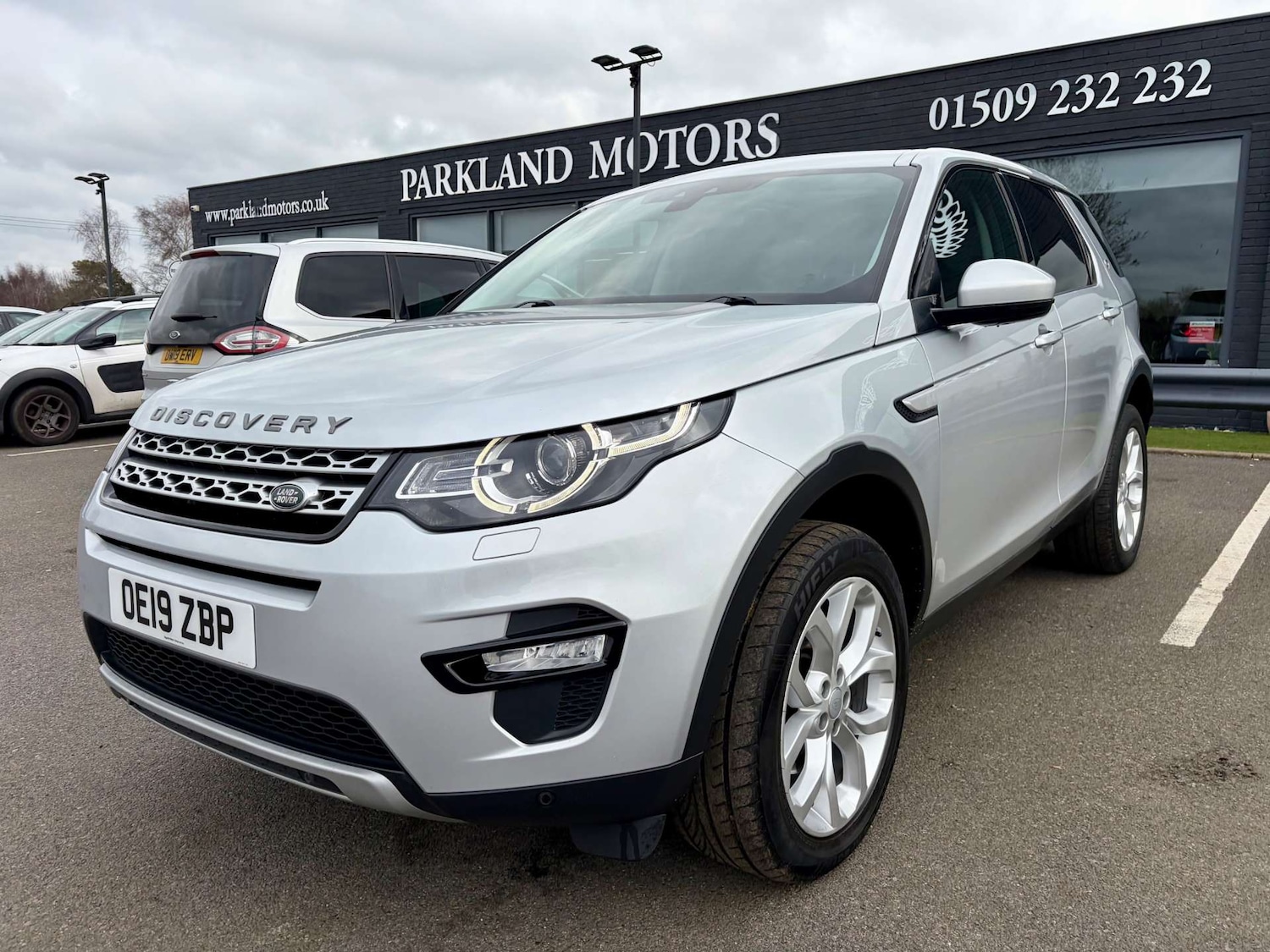 Used Land Rover Discovery Sport 2019 for sale - 77797075: Photo 4