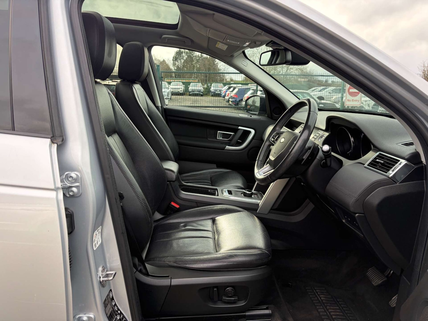 Used Land Rover Discovery Sport 2019 for sale - 77797075: Photo 41