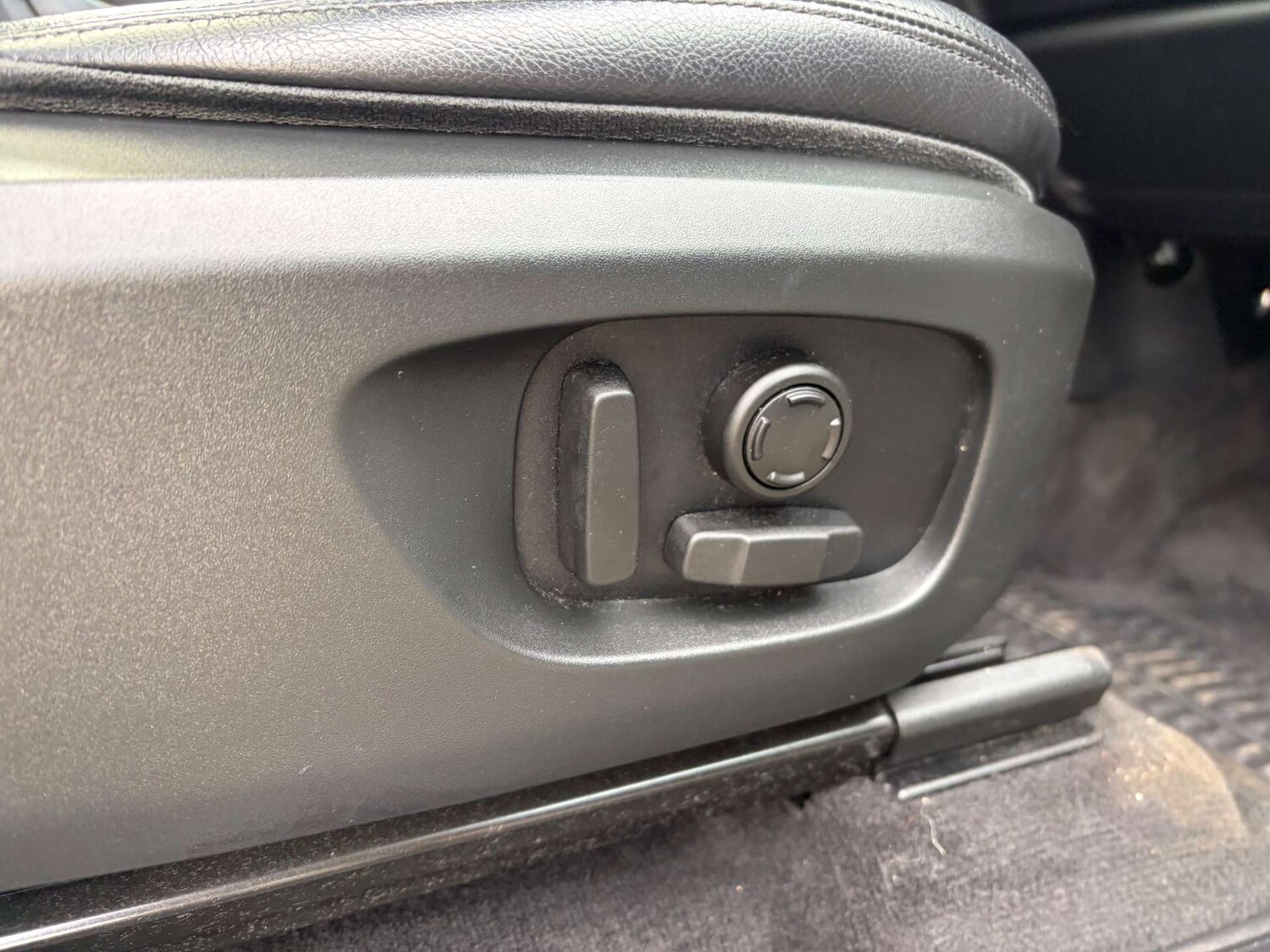 Used Land Rover Discovery Sport 2019 for sale - 77797075: Photo 43