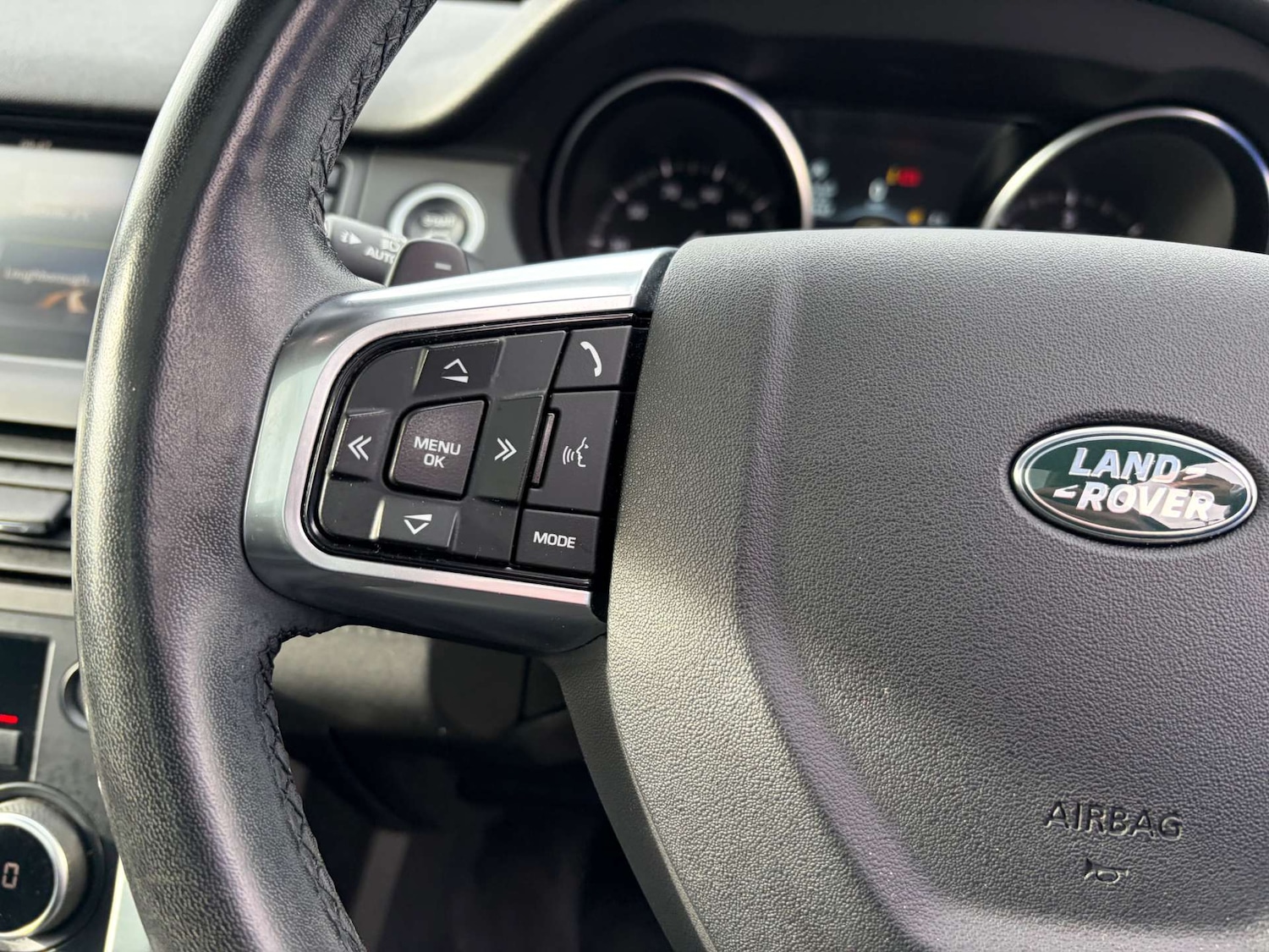 Used Land Rover Discovery Sport 2019 for sale - 77797075: Photo 48