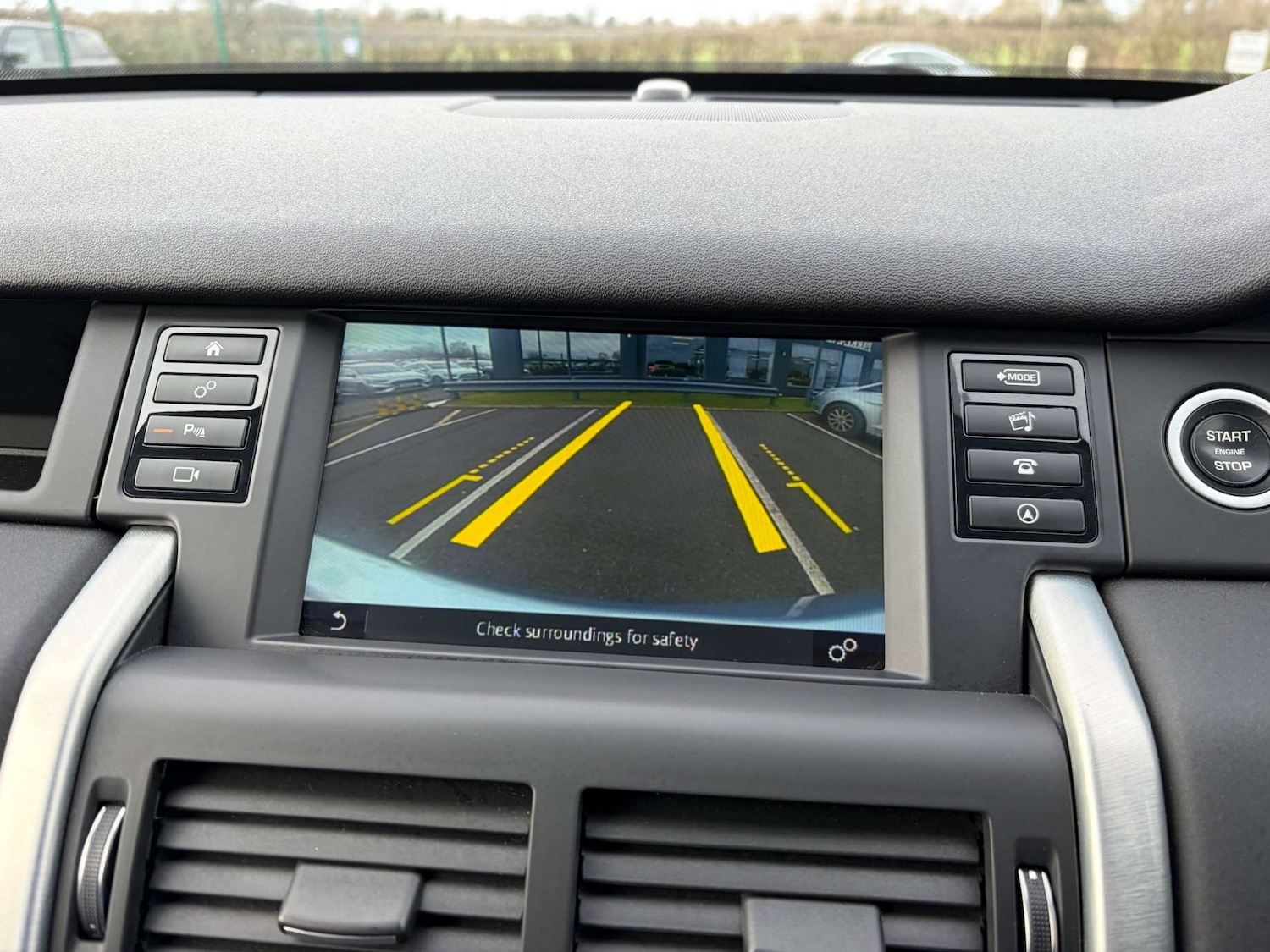 Used Land Rover Discovery Sport 2019 for sale - 77797075: Photo 60