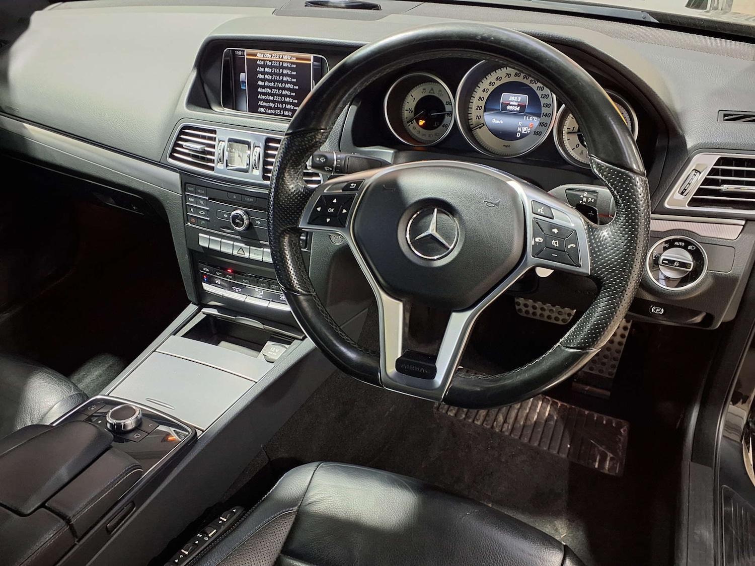 Used Mercedes-Benz E Class 2016 for sale - 77163694: Photo 17