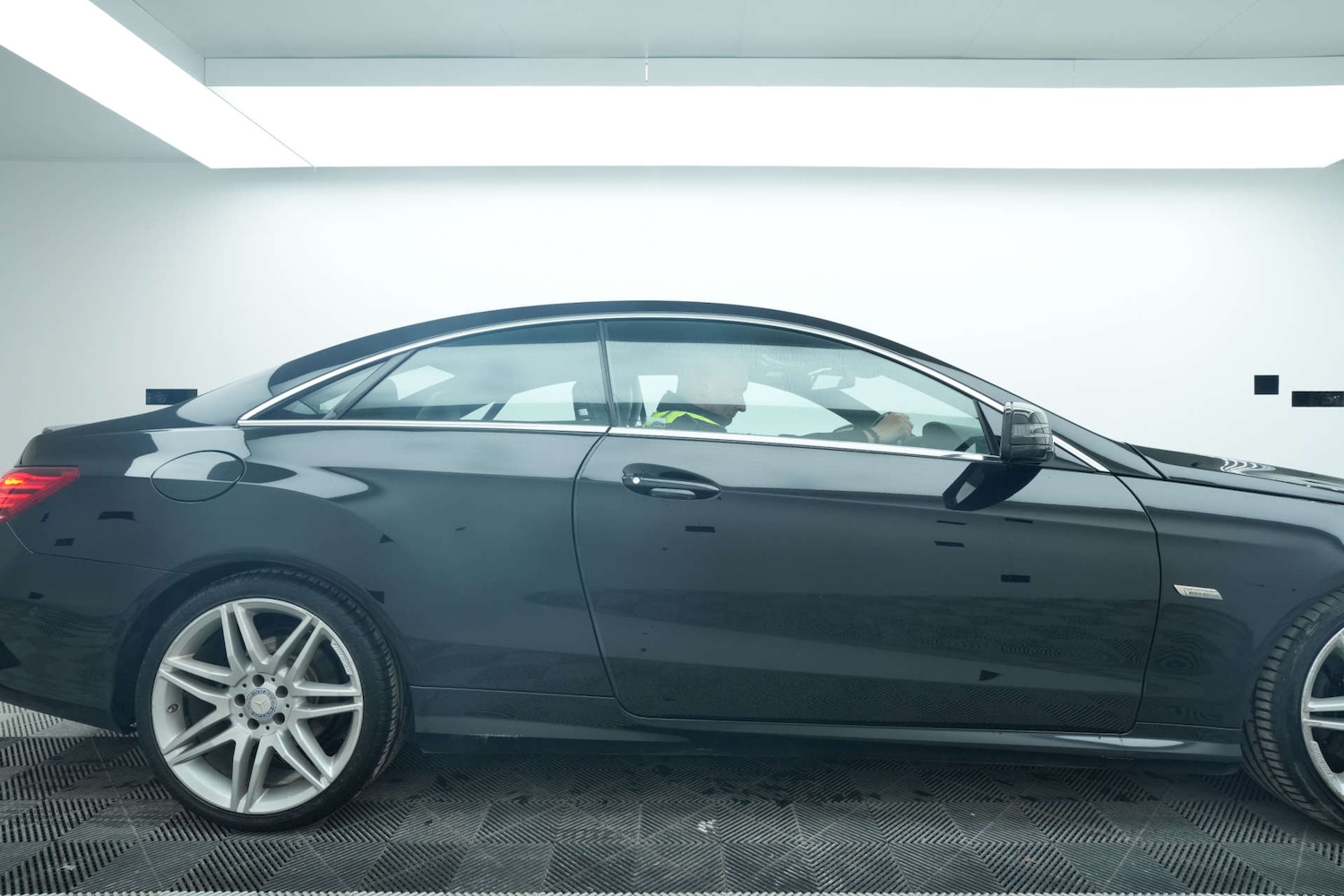 Used Mercedes-Benz E Class 2016 for sale - 77163694: Photo 9