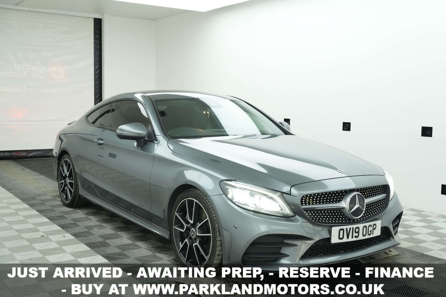 Used Mercedes-Benz C Class 2019 for sale - 78063288: Photo 1