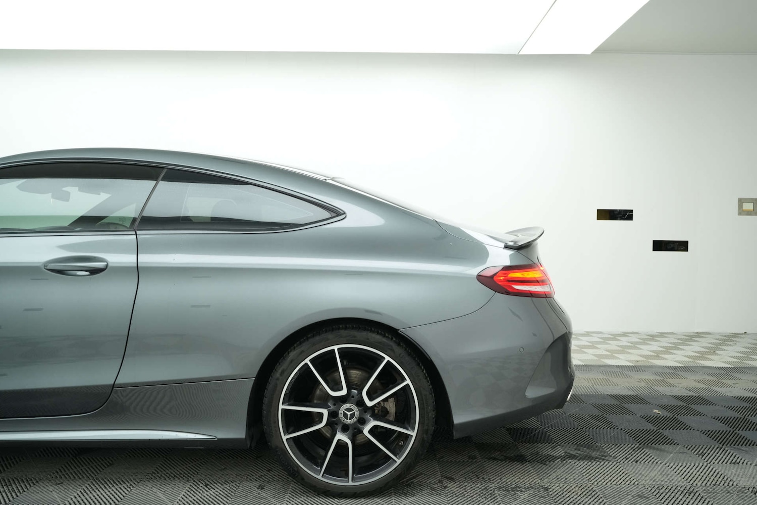 Used Mercedes-Benz C Class 2019 for sale - 78063288: Photo 7