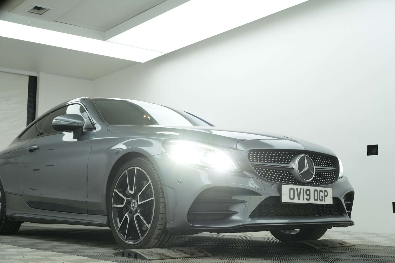 Used Mercedes-Benz C Class 2019 for sale - 78063288: Photo 9