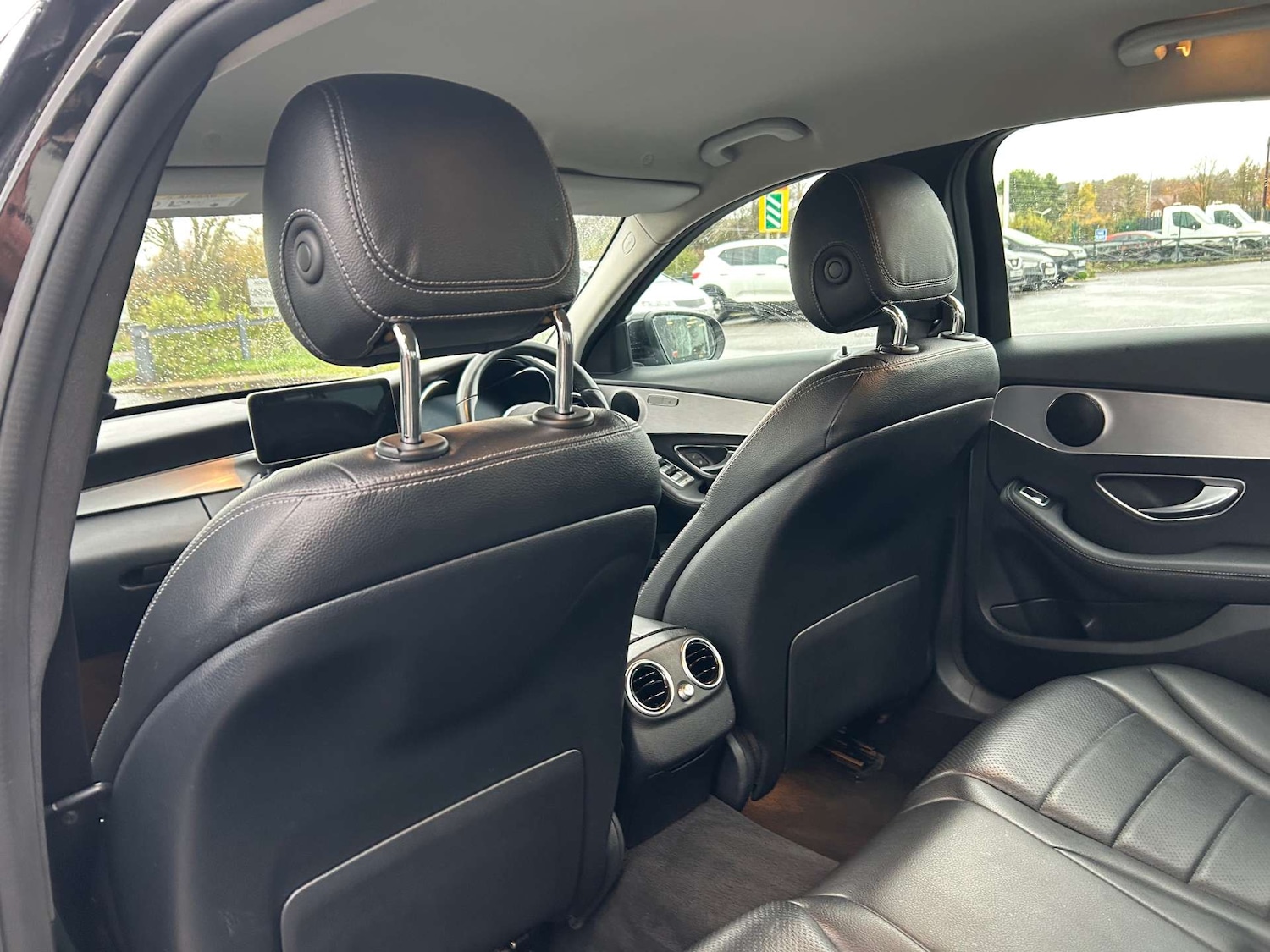 Used Mercedes-Benz C Class 2019 for sale - 76352653: Photo 26