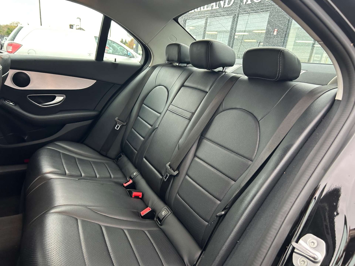 Used Mercedes-Benz C Class 2019 for sale - 76352653: Photo 35