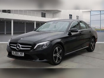 Used Mercedes-Benz C Class 2019 for sale - 76352653: Photo