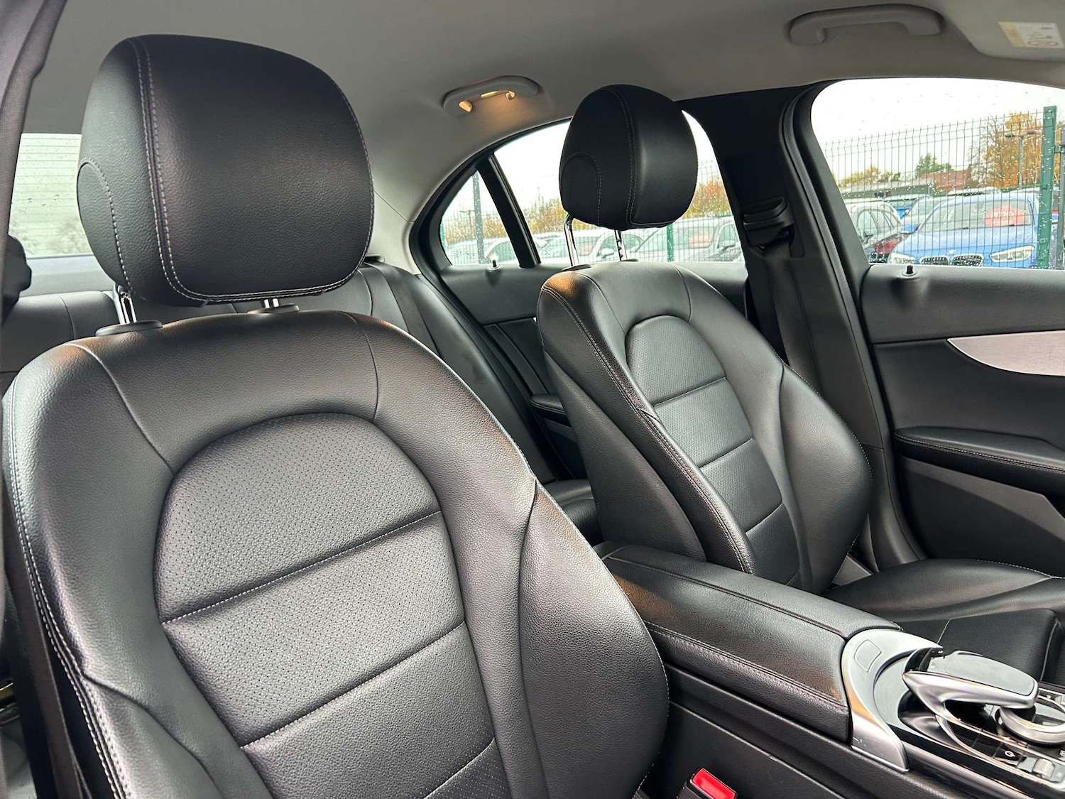 Used Mercedes-Benz C Class 2019 for sale - 76352653: Photo 44