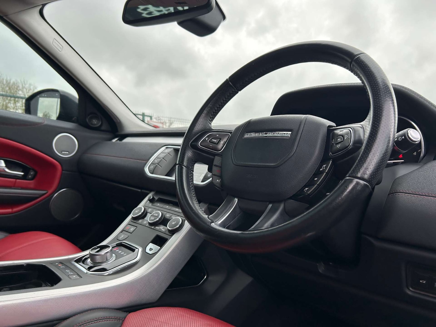 Used Land Rover Range Rover Evoque 2016 for sale - 76724017: Photo 17