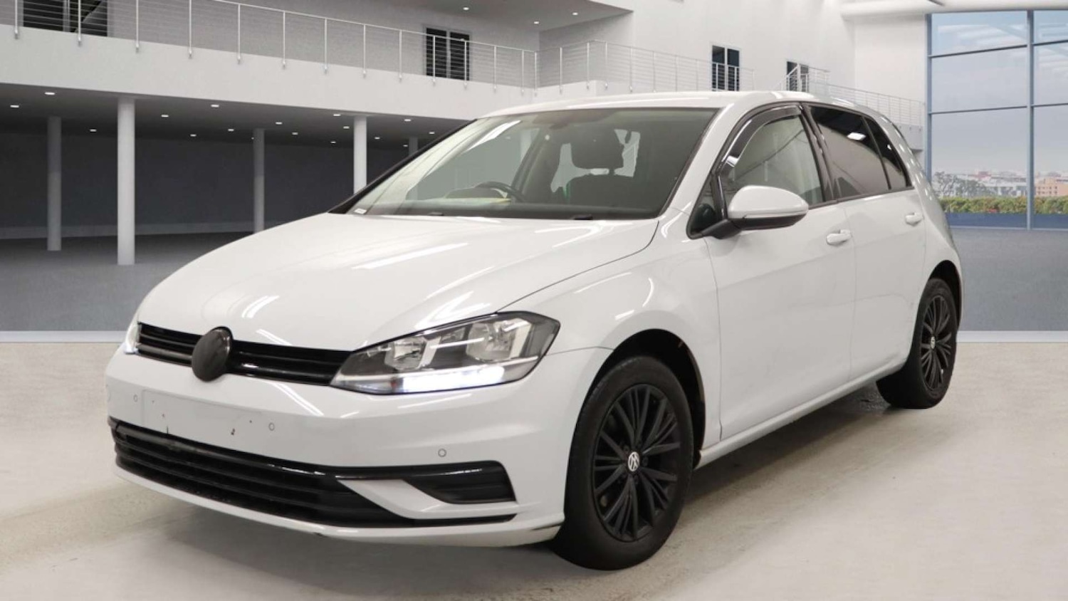 Used Volkswagen Golf 2019 for sale - 77236267: Photo 3