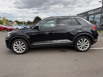 Used Volkswagen T-Roc 2018 for sale - 75175989: Photo