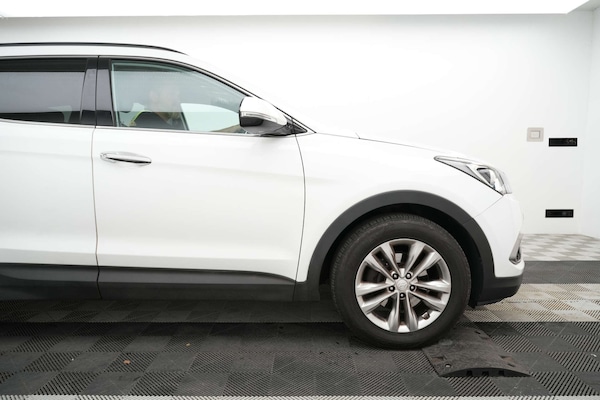 Used Hyundai Santa Fe 2018 for sale - 76080222: Photo 9