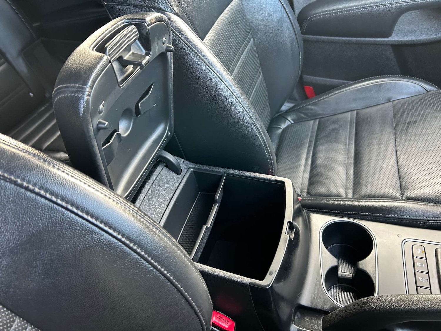 Used Kia Sorento 2018 for sale - 76698000: Photo 43