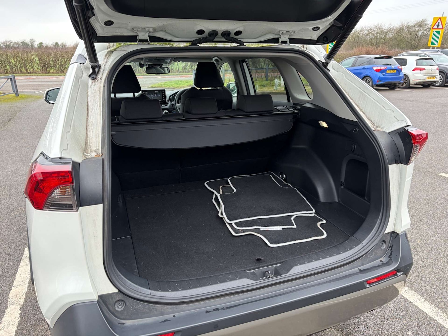 Used Toyota RAV4 2022 for sale - 77224833: Photo 25