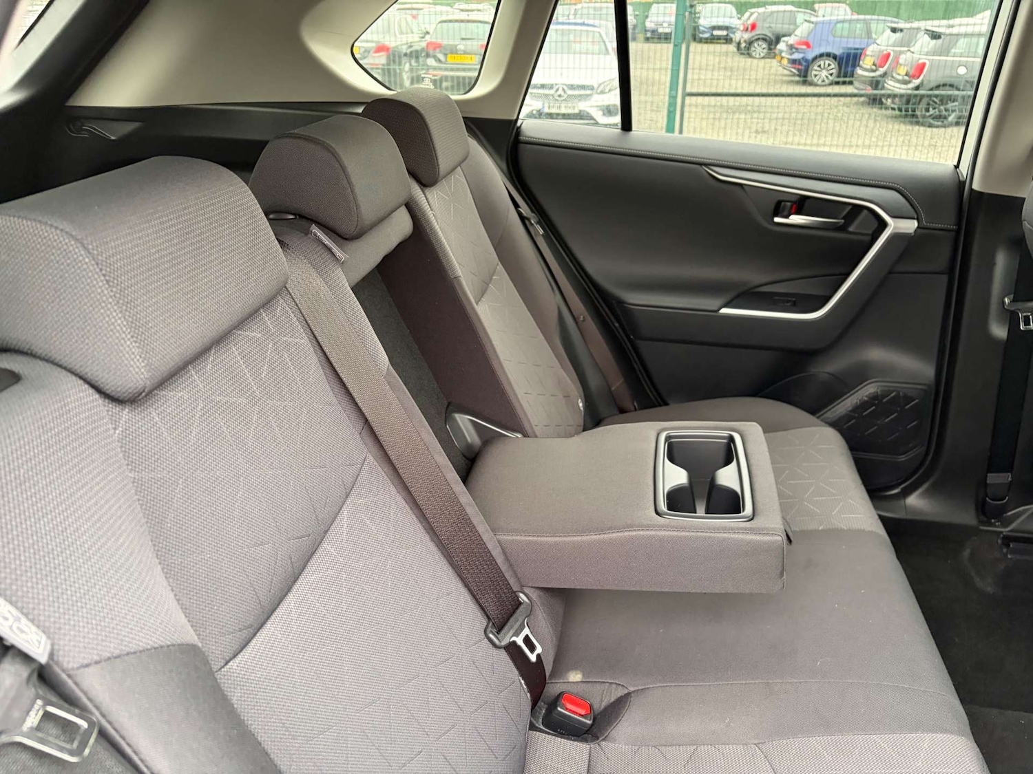 Used Toyota RAV4 2022 for sale - 77224833: Photo 32