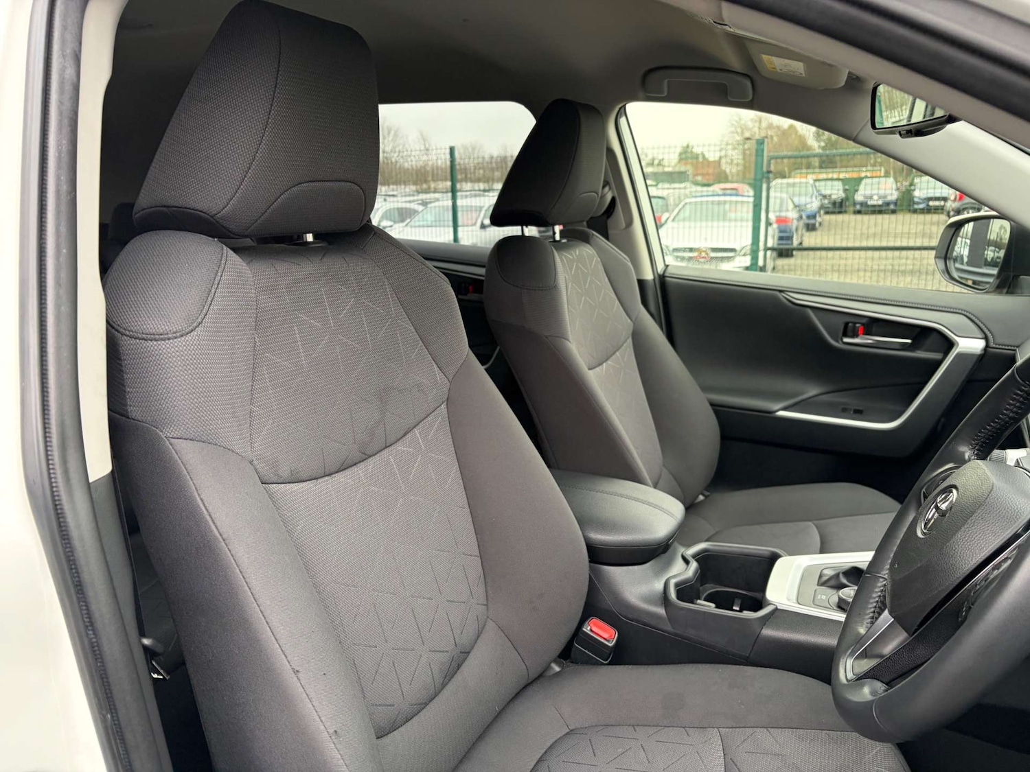 Used Toyota RAV4 2022 for sale - 77224833: Photo 39