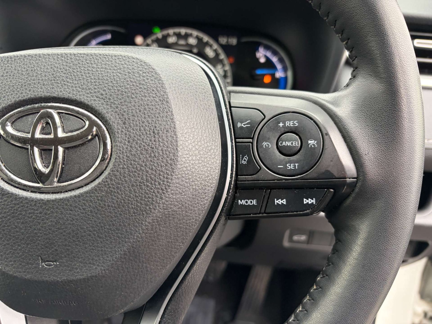 Used Toyota RAV4 2022 for sale - 77224833: Photo 43