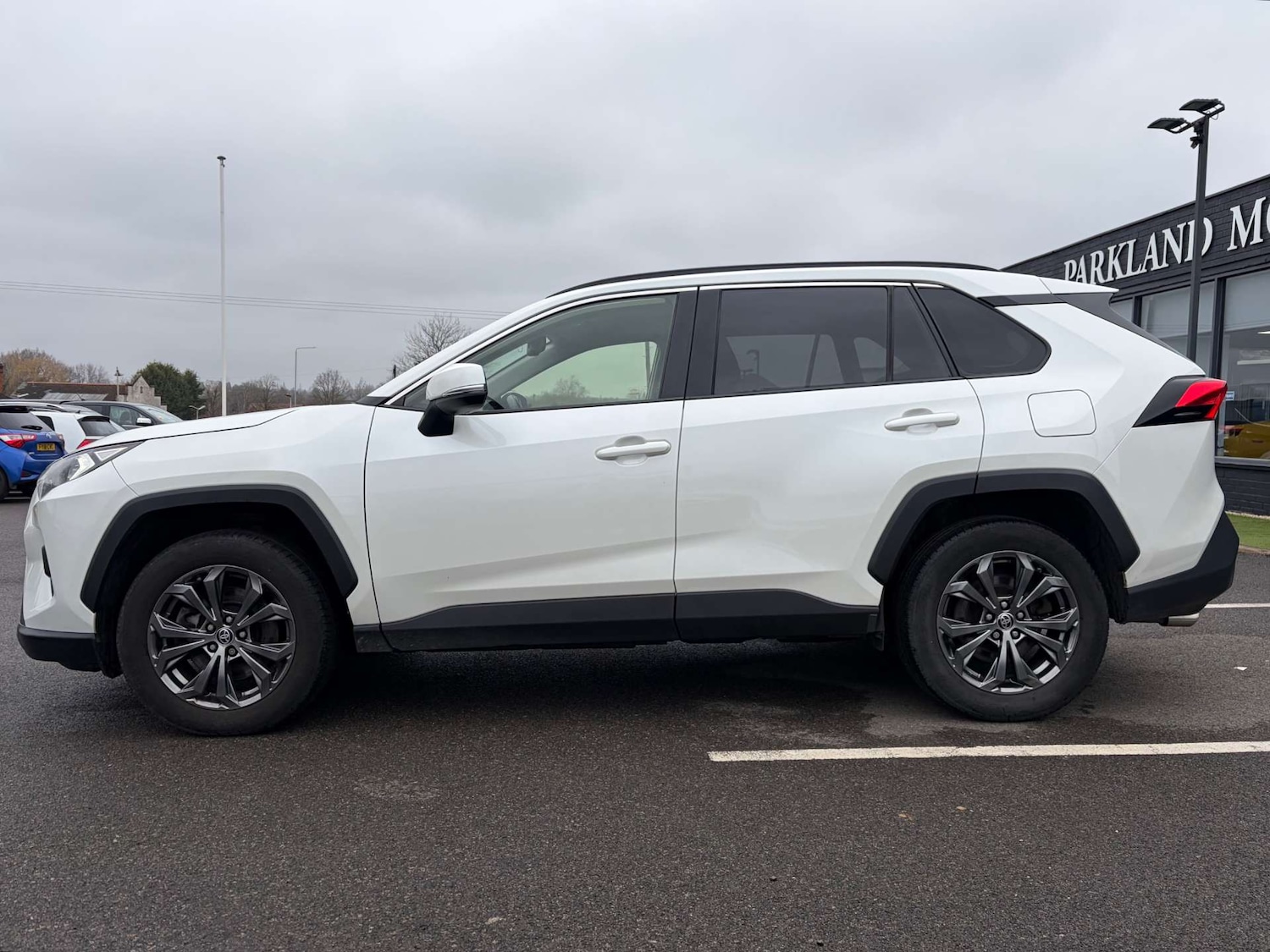 Used Toyota RAV4 2022 for sale - 77224833: Photo 5