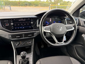 Used Volkswagen Polo 2024 for sale - 79307967: Photo